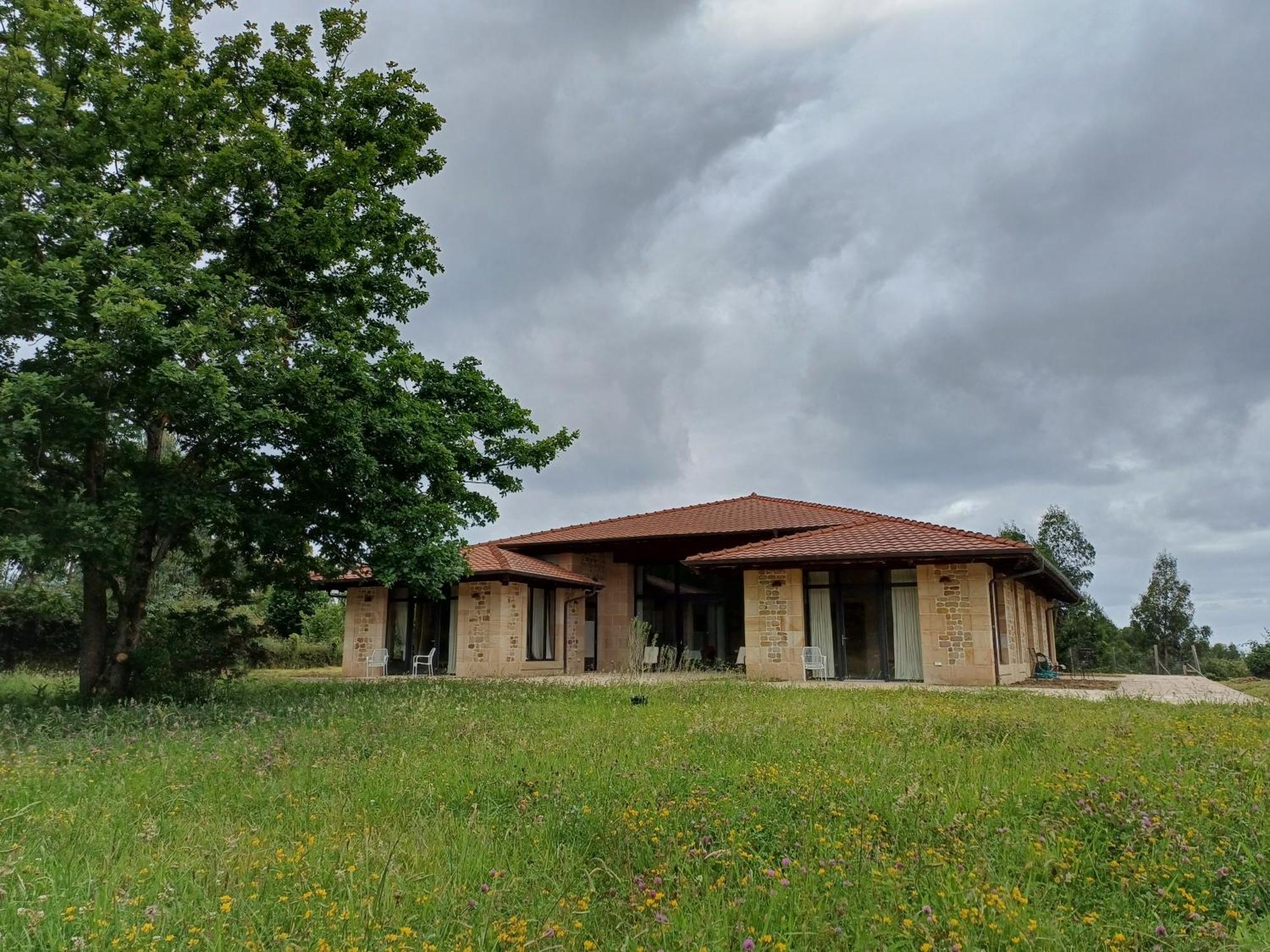 Amplio Apartamento Con Jardin En Villa Haritza Con Vistas Al Mar Ea Buitenkant foto